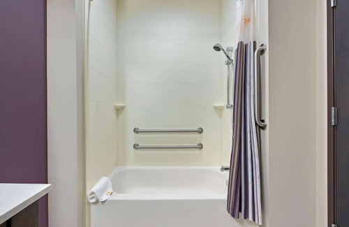 Lake Charles Hotel | La Quinta Inn and Suites Casino area
