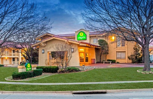 Wichita Falls Hotel | La Quinta Inn by Wyndham Wichita Falls Event Center North
