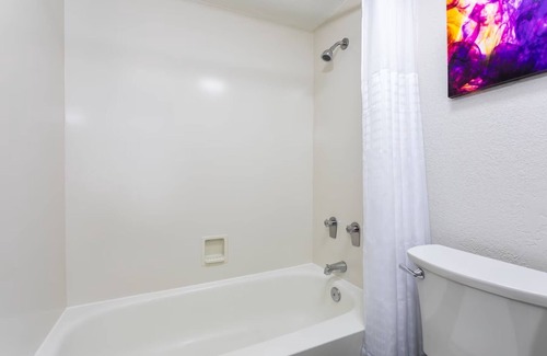Northeast Pensacola Hotel | La Quinta Inn by Wyndham Pensacola