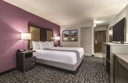 Glenwood Springs Hotel | La Quinta Inn & Suites by Wyndham Glenwood Springs