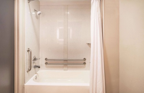 Graysville Hotel | La Quinta Inn & Suites by Wyndham Chattanooga-Hamilton Place