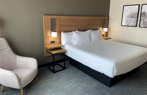 Maryvale Hotel | La Quinta Inn & Suites by Wyndham Phoenix West / Glendale