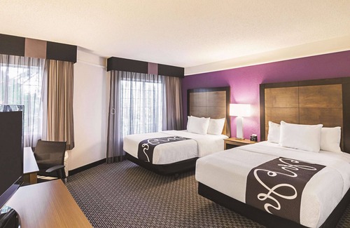 Fort Worth Hotel | La Quinta Inn & Suites by Wyndham Fort Worth North