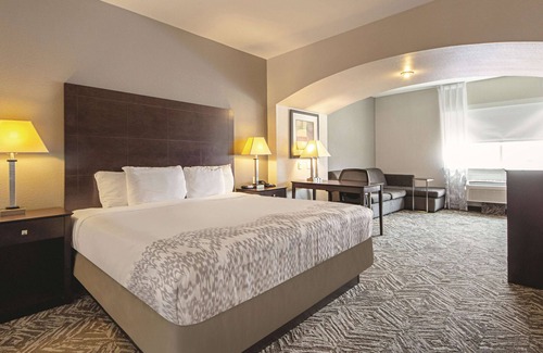 McKinney Hotel | La Quinta Inn & Suites by Wyndham McKinney