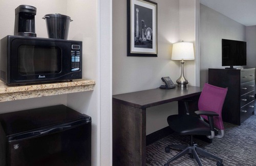 Town Center Hotel | La Quinta Inn & Suites by Wyndham Kennesaw