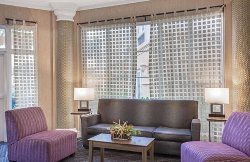 Doral Hotel | La Quinta Inn & Suites by Wyndham Miami Airport West