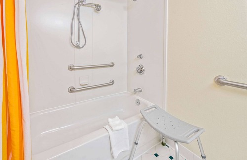 Salt Lake City Hotel | La Quinta Inn & Suites by Wyndham Salt Lake City Airport
