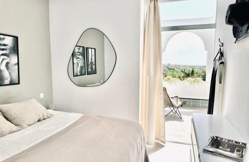 Benahavis Apartamento | La Quinta Sea View