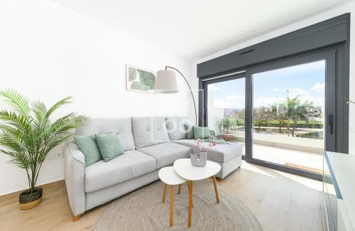 Pilar de la Horadada Apartamento | La Rambla Sky Penthouse - Rooftop BBQ pool near beach - by Oyoostays