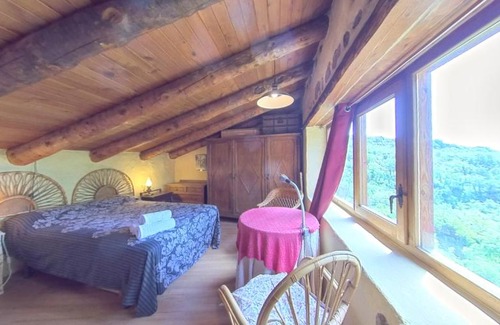 Rivert Casa | La Rectoria de Rivert - Rural Holiday Accomodation