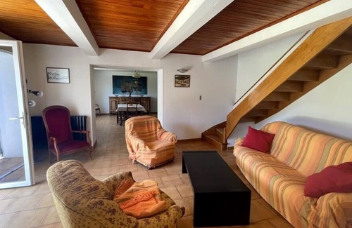 Mallemort Casa | "La Régalade" - Family house in the countryside and on the edge of Durance.