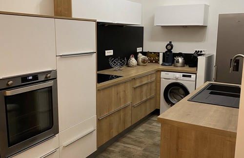 L'Isle-sur-la-Sorgue Apartamento | LA RENAUDIERE, HYPER CENTER