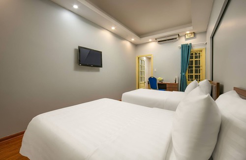 Hanoi Backpacker Quarter Casa | La Renta Center Hotel & Spa