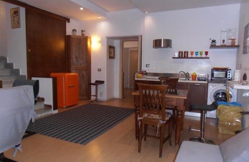 Historical Center Apartamento | La Residenza Napoli Chiaia short let Apartment Superior Via Chiaia 82