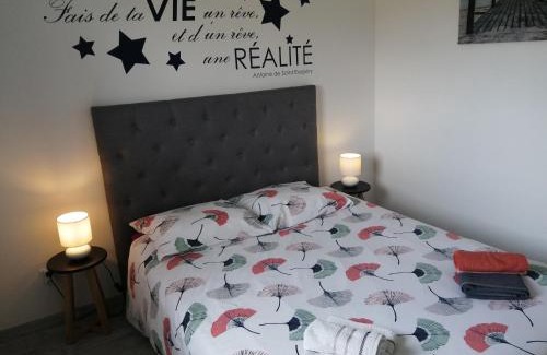 Pujols Casa | La Rivière