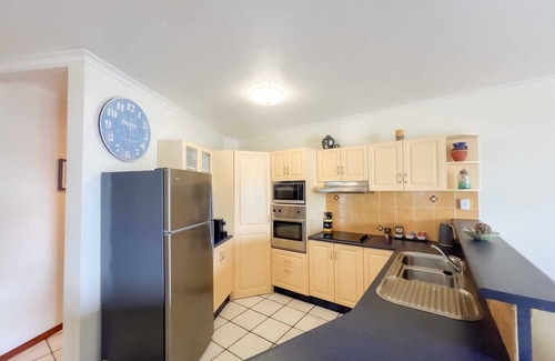 South Mission Apartamento | La Riviera One - Coastal Lifestyle - Three Bedroom