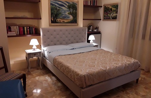 Milazzo Cama Y Desayuno | La Riviera B&B