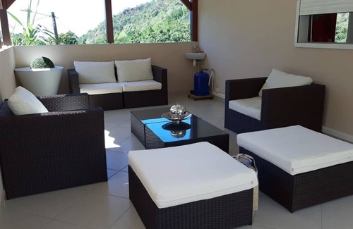 Vieux-Habitants Casa | LA RIVIERA, HOGAR DE 120 M2 LISTO DE NATURALEZA
