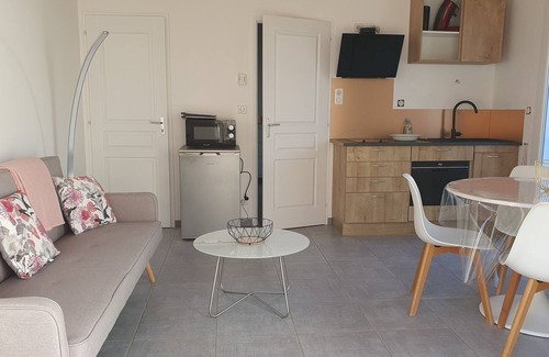 Angoulins Casa | La Rochelle Sud, house with garden near town center and beach.