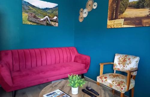 Roanne Apartamento | LA ROCHETTE studio et appartement avec JACUZZI Rooftop Balcon cour intérieure