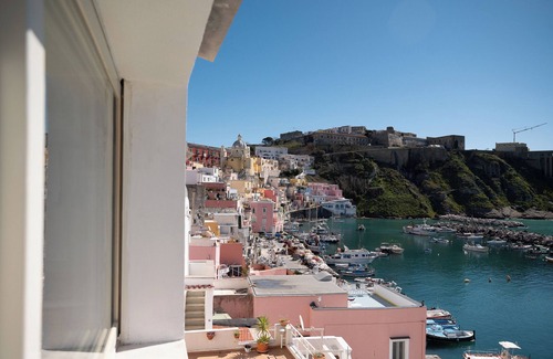Procida Casa | La Romantica | Corricella Terrace