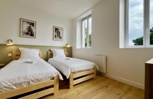 Houesville Casa | La Rose des Marais - Renovated & Fully Equipped House