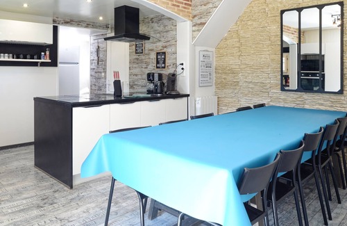 Eletot Casa | La Rose des Vents-Casa-Villa-Baño en la habitacion-Vista al campo