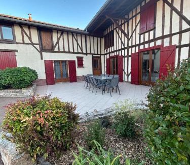 Giffaumont-Champaubert Casa | La Roselière du Der