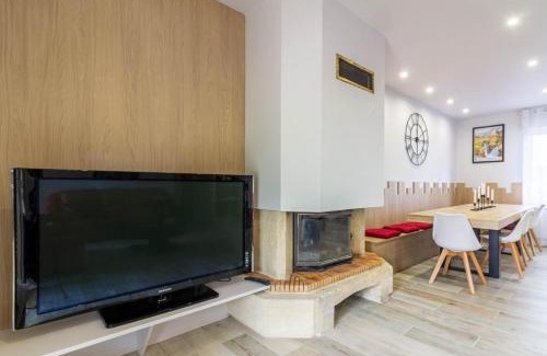 Loucrup Casa | La Roseraie