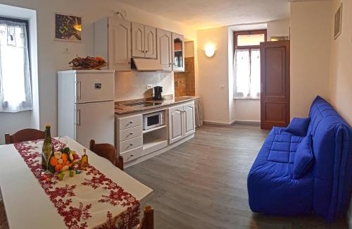 Pieve Apartamento | La Rotonda apartments by Gardadomusmea