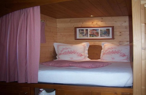 Le Temple-sur-Lot Cama Y Desayuno | La Roulotte de la Vallée du Lot