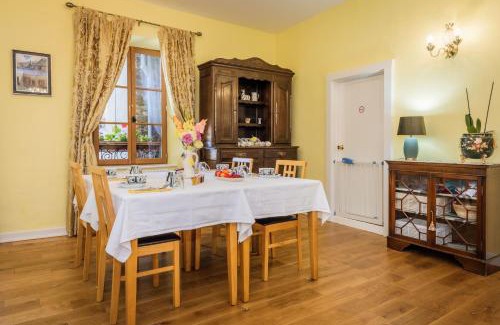 Segur-le-Chateau Cama Y Desayuno | La Ruche Chambres d'hôtes