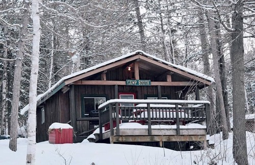 Papineau-Cameron Cabaña | La Salle Cottage
