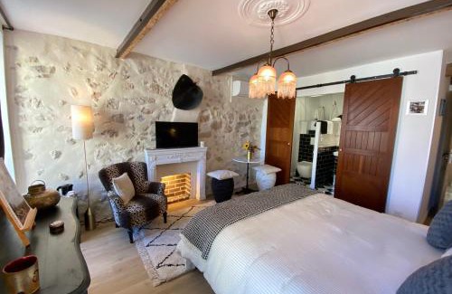 Vence Casa | La Sanverine private room historic center Vence