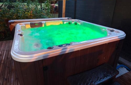 La Bathie Apartamento | La sapinette avec jaccuzzi