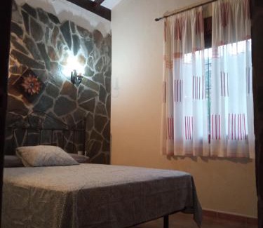 Ardales Casa | La solana de turon. El pino