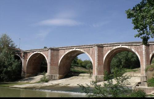 Ponte dʼArbia Apartamento | La Sosta - intero appartamento