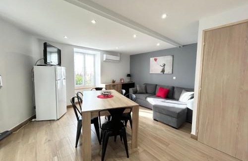 Saint-Pierre-d'Albigny Casa | La Source du Bonheur-Clim Parking Wifi - CLG Savoie