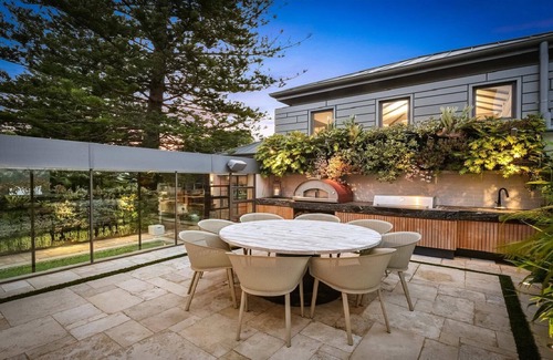 North Avoca Casa | LA SPAGGIA - THE BEACH | Beachfront , Pool | Accom Holidays