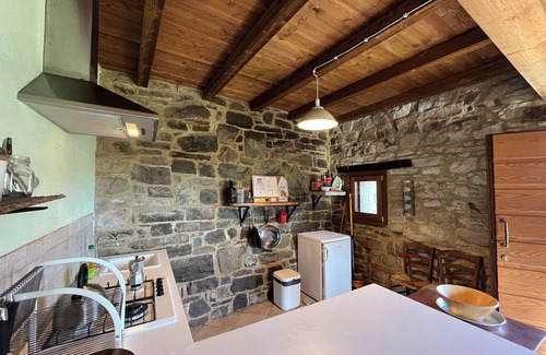 Toano Cabaña | La Stalla - Cottage with Pool