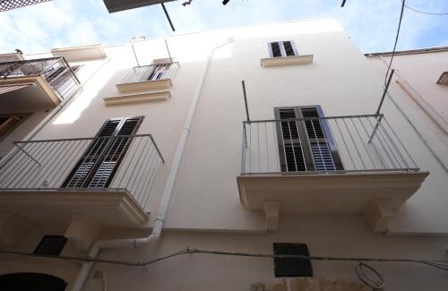 Mola di Bari Apartamento | La stradina