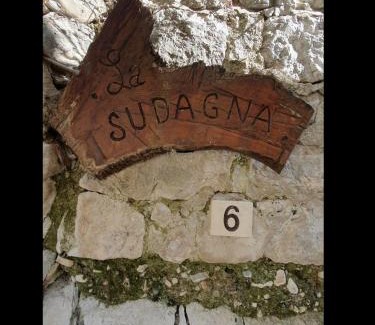 Peillon Casa | La Sudagna