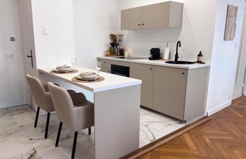 Lons-le-Saunier Apartamento | La Suite Asmée - Centre-ville Lons-le-Saunier