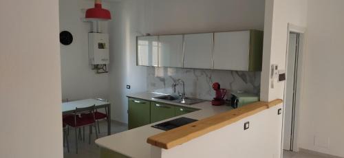 Villasanta Apartamento | La suite di Carola