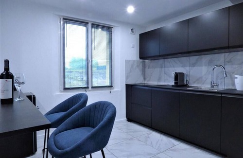Tavernes Apartamento | La Suite - Loft Spa - Love room in green Provence