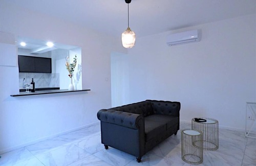 Tavernes Apartamento | La Suite - Loft Spa - Love room in green Provence