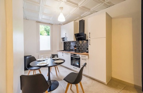 Guingamp Apartamento | La Suite Royale Bien-etre, Spa et Sauna