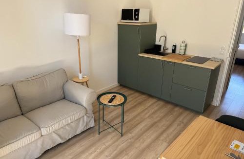 Riou - Petit Juas - Av de Grasse Apartamento | La Suquette cosy 3 pieces