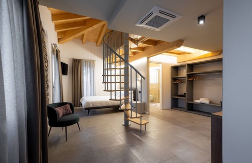 Chiuro Casa | La Svolta Foresteria