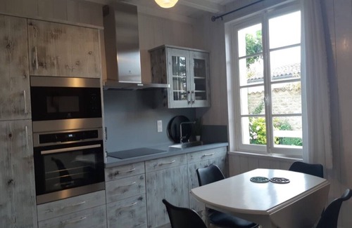Talmont-sur-Gironde Casa | La Talamo : Furnished accommodation in Talmont-sur-Gironde.